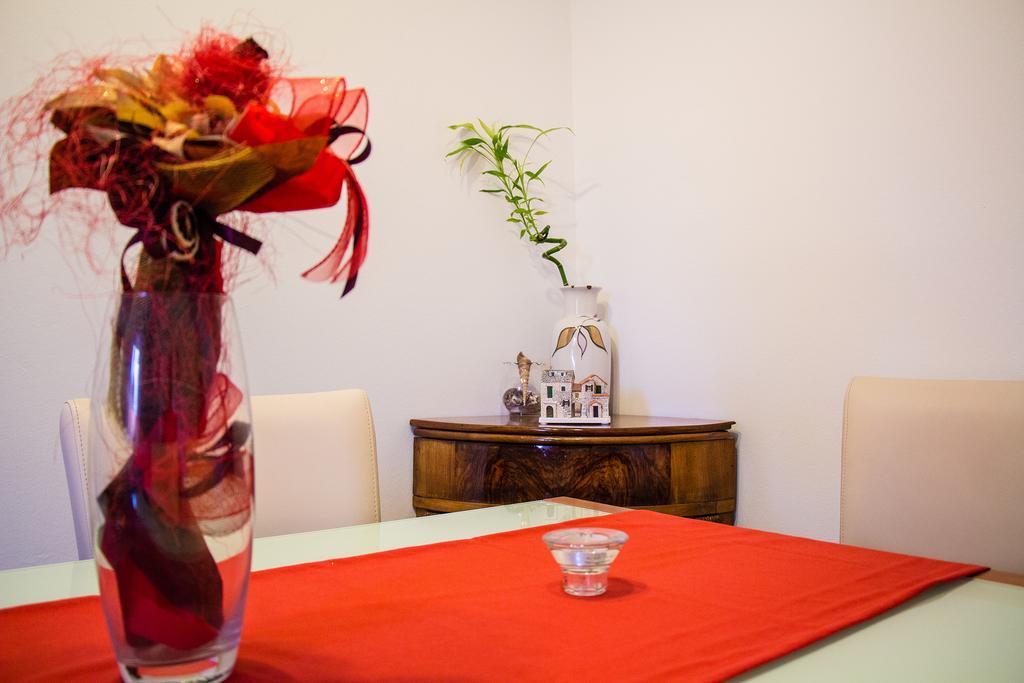 Apartment Leatoni Spalato Esterno foto